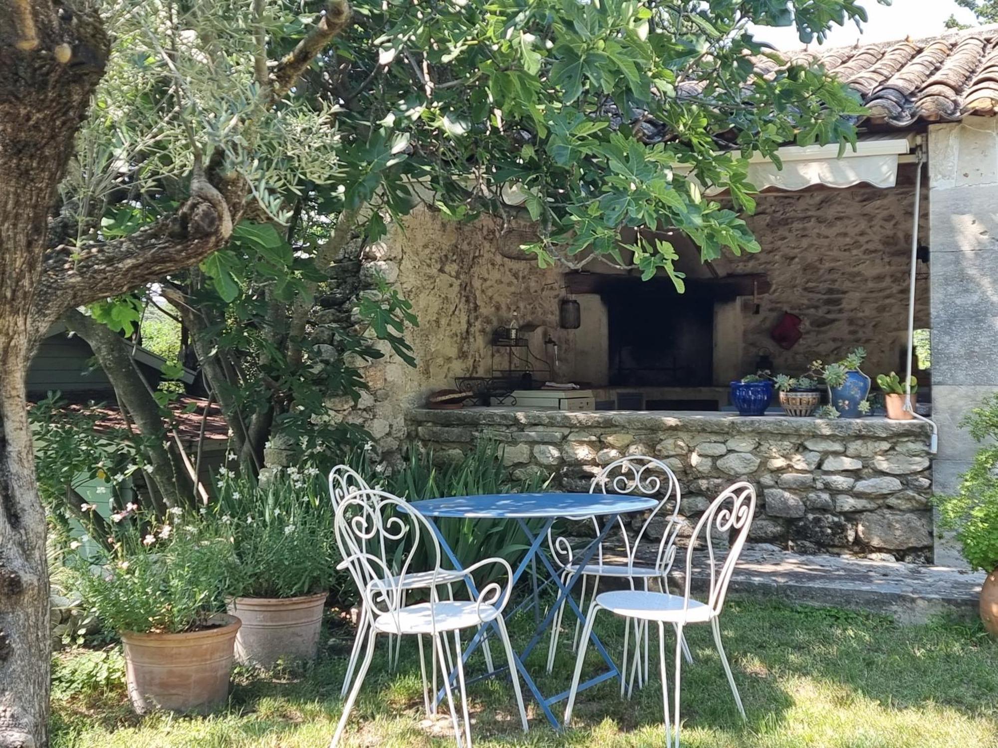 Le Pigeonnier, Gite Des Lucioles En Provence Montsegur-sur-Lauzon Exterior photo